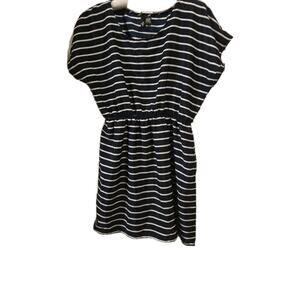 Fun And Flirt Short Polyester Dress Blue And White Large